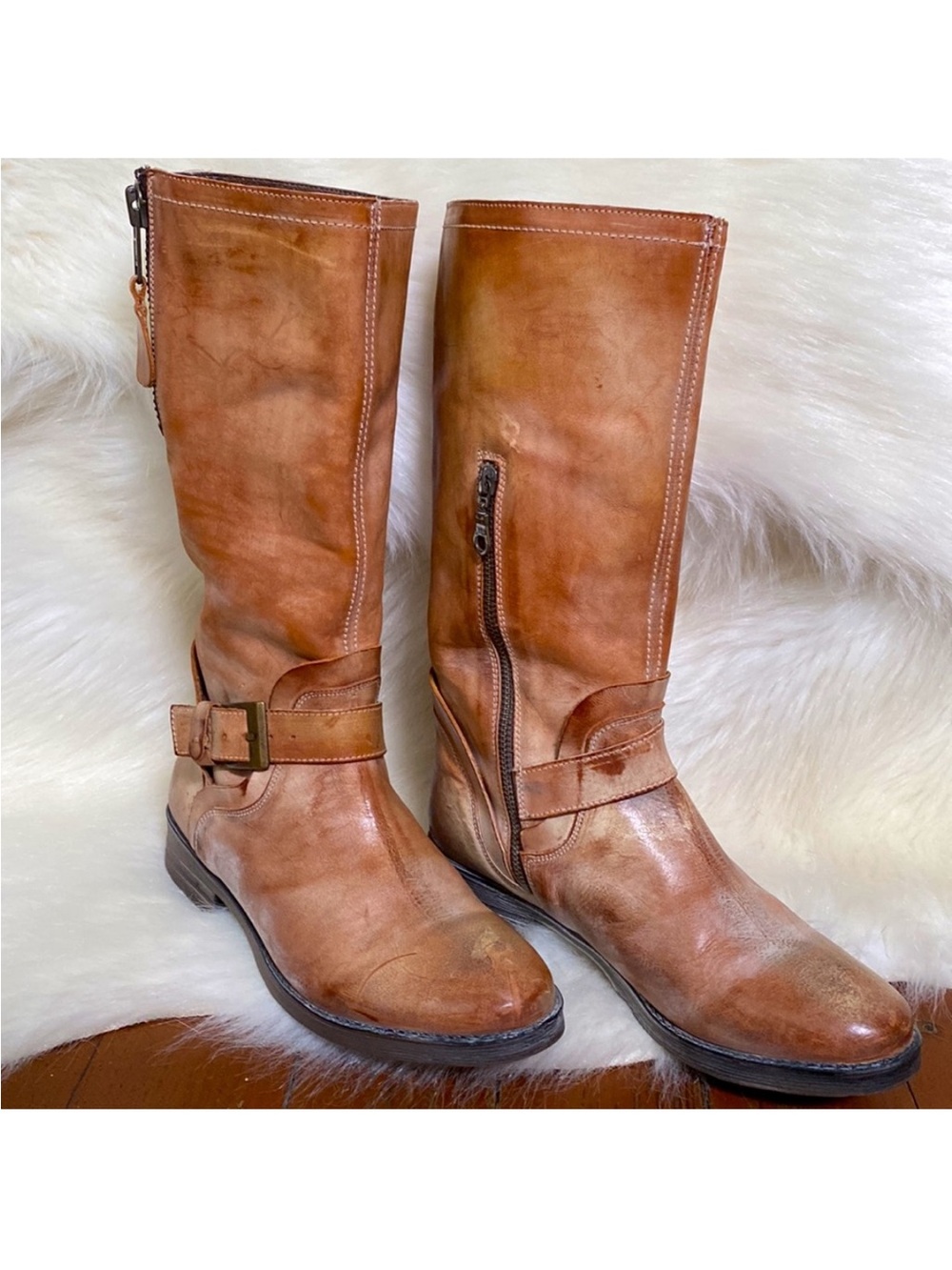 Classic Leather Mid-Calf Heeled Boots - Tan